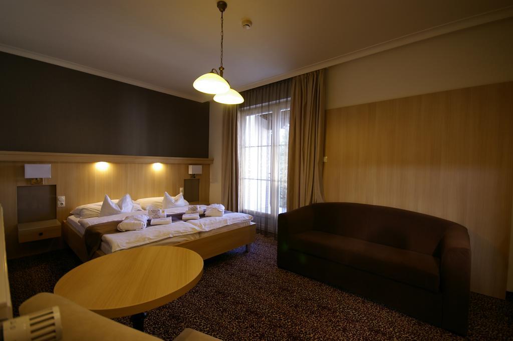 Xavin Wellness Hotel & Restaurant Harkány Pokój zdjęcie