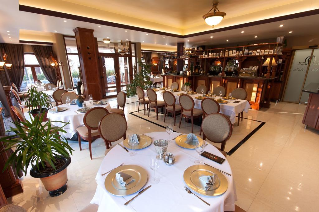 Xavin Wellness Hotel & Restaurant Harkány Zewnętrze zdjęcie